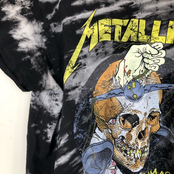 2/25 Metallica T-Shirt - Picture 5 of 9